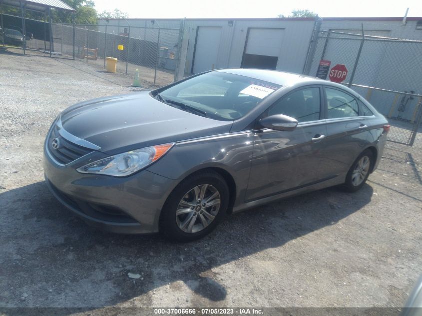 2014 HYUNDAI SONATA GLS - 5NPEB4AC8EH841400