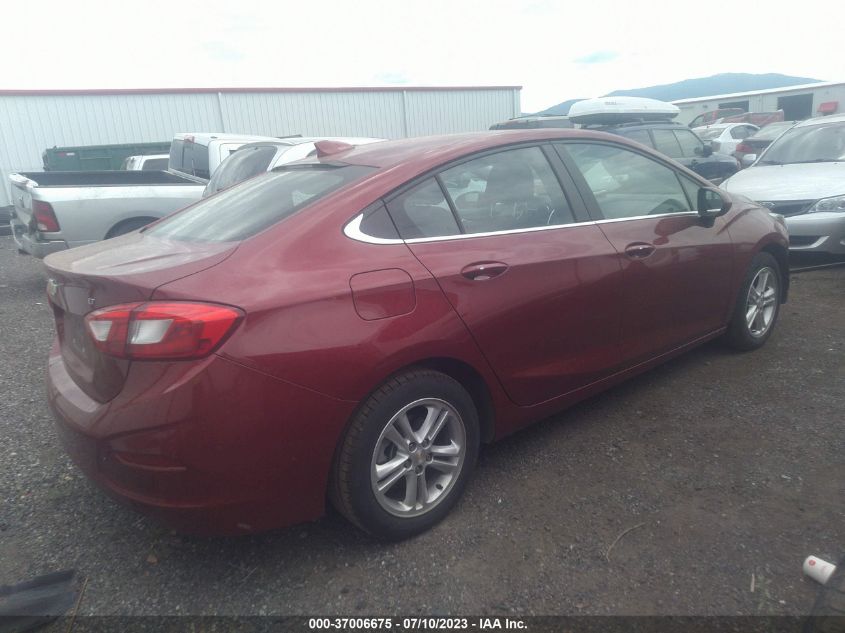 2018 CHEVROLET CRUZE LT - 1G1BE5SM0J7133611