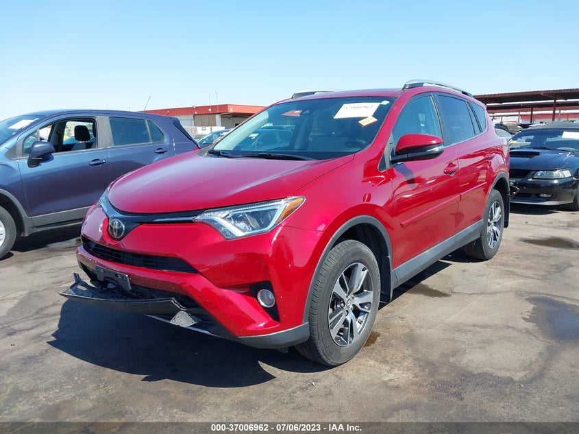 VIN 2T3RFREV3JW855416 2018 TOYOTA RAV4 XLE/ADVENTURE