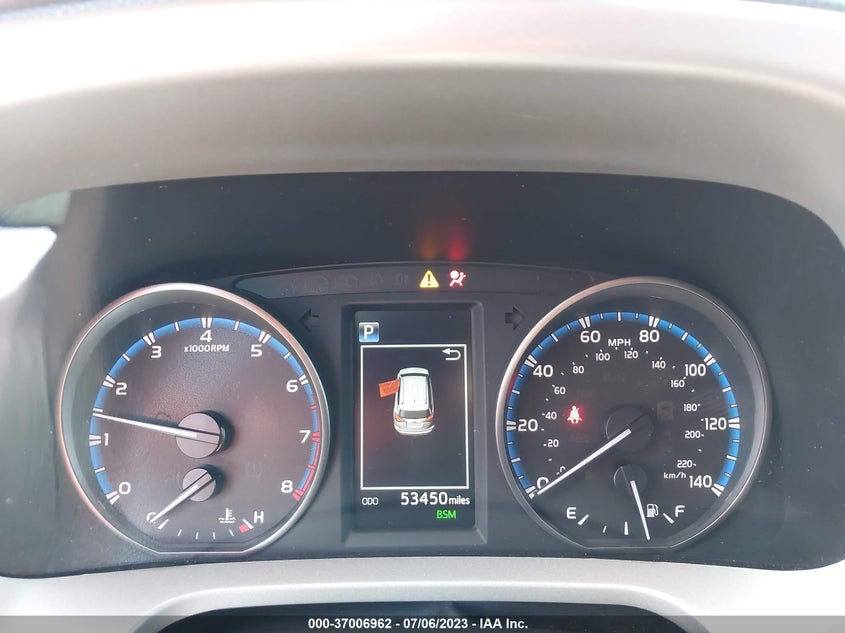 VIN 2T3RFREV3JW855416 2018 TOYOTA RAV4 XLE/ADVENTURE