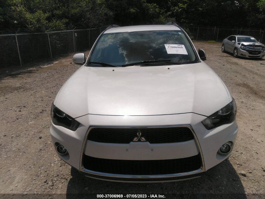 2013 MITSUBISHI OUTLANDER SE - JA4JT3AW2DU019531