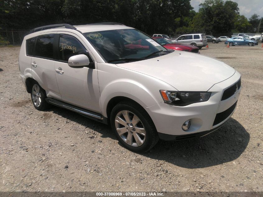 2013 MITSUBISHI OUTLANDER SE - JA4JT3AW2DU019531