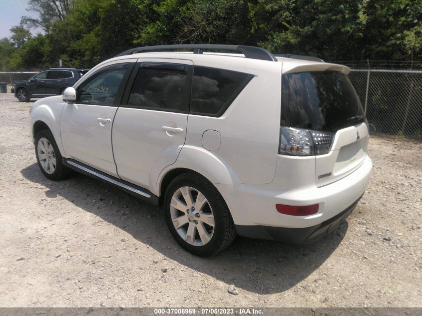 2013 MITSUBISHI OUTLANDER SE - JA4JT3AW2DU019531