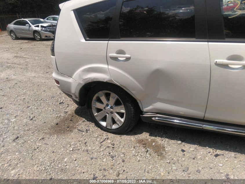 2013 MITSUBISHI OUTLANDER SE - JA4JT3AW2DU019531