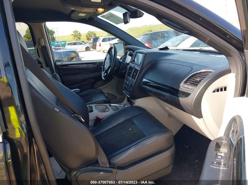 2019 DODGE GRAND CARAVAN SXT - 2C4RDGCGXKR749460