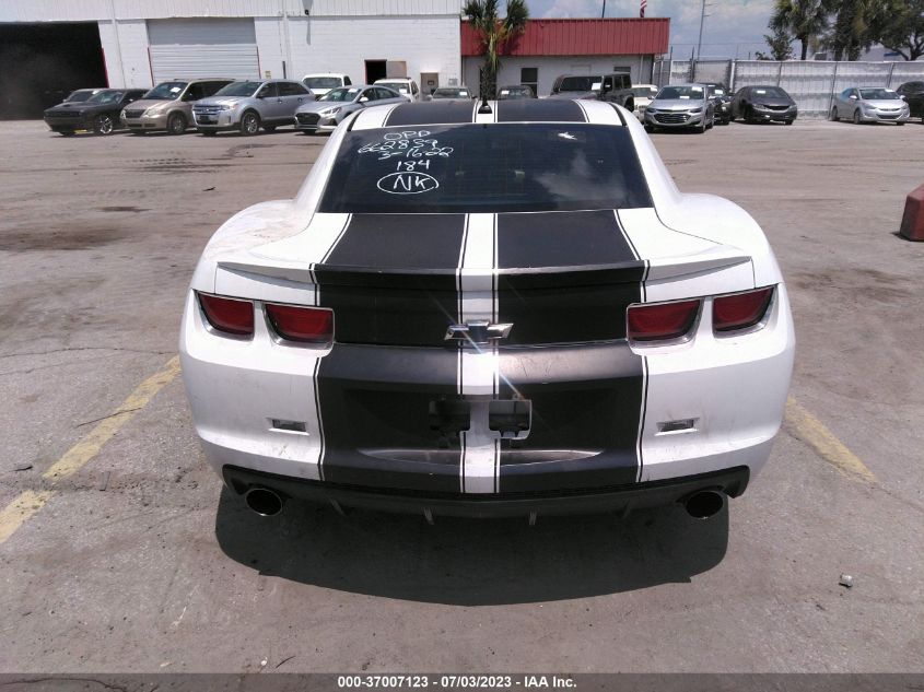 2013 CHEVROLET CAMARO LS - 2G1FA1E37D9231899