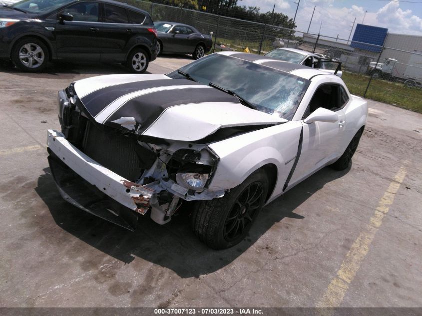2013 CHEVROLET CAMARO LS - 2G1FA1E37D9231899