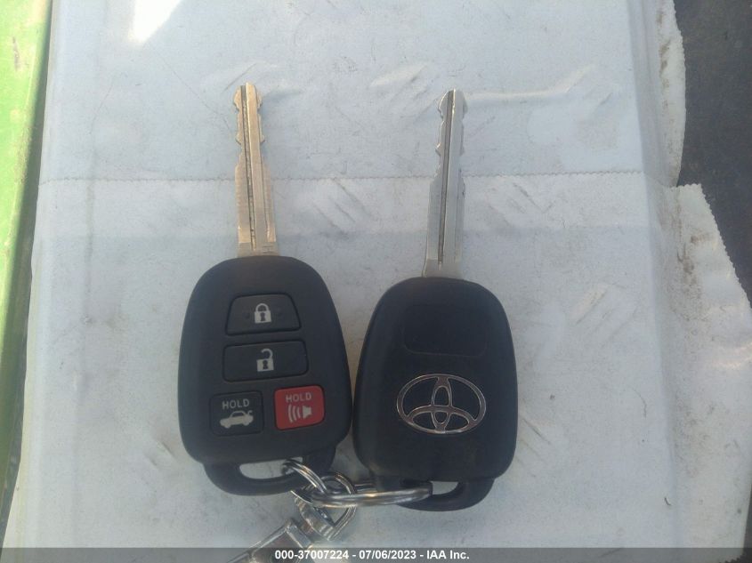 2016 TOYOTA CAMRY XLE/SE/LE/XSE - 4T1BF1FK0GU247748