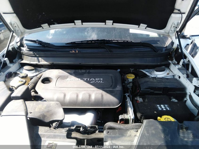 2018 JEEP CHEROKEE LATITUDE - 1C4PJLCB8JD514019