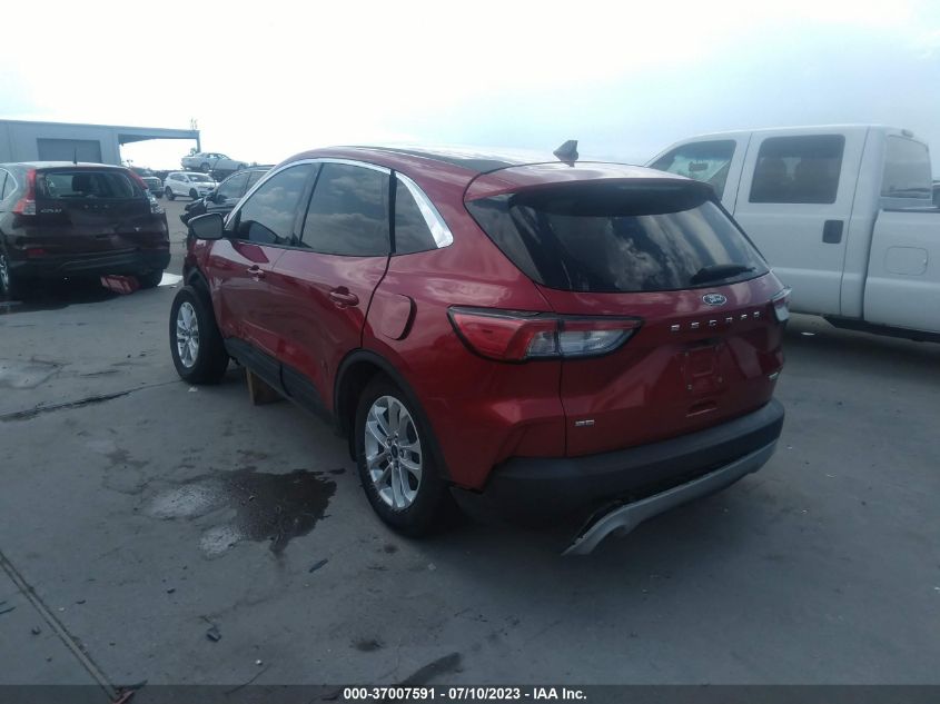 VIN 1FMCU0G68LUB91574 2020 FORD ESCAPE SE
