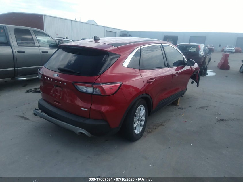 VIN 1FMCU0G68LUB91574 2020 FORD ESCAPE SE