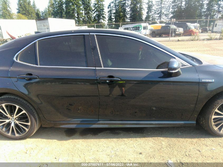 2018 TOYOTA CAMRY HYBRID - 4T1B21HKXJU510005