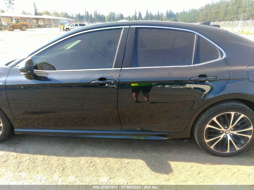2018 TOYOTA CAMRY HYBRID - 4T1B21HKXJU510005