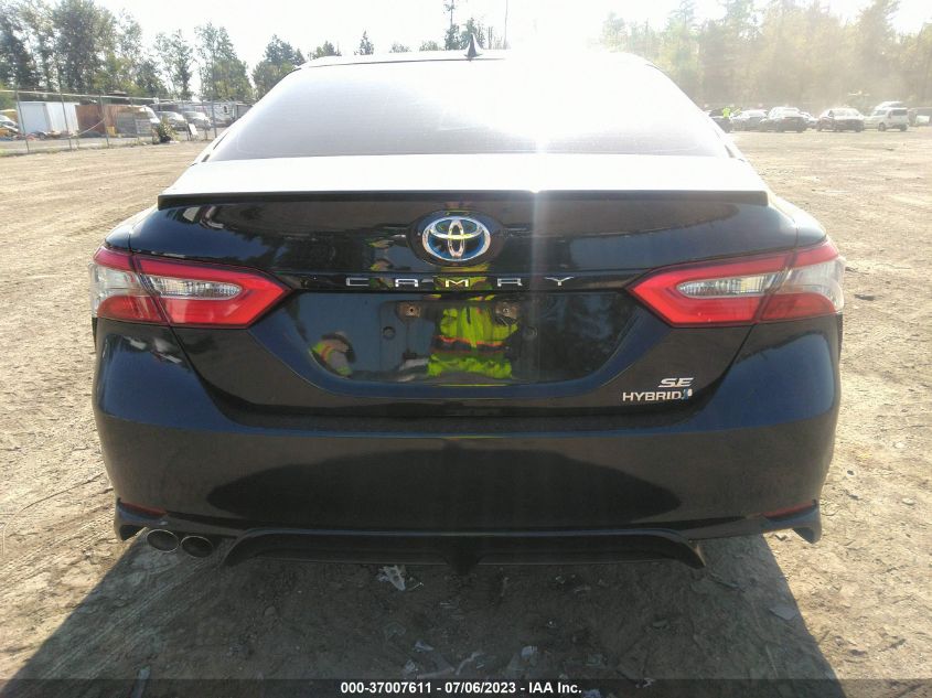 2018 TOYOTA CAMRY HYBRID - 4T1B21HKXJU510005