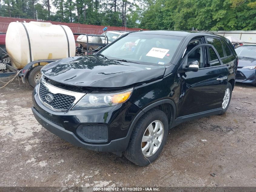 2013 KIA SORENTO LX - 5XYKT3A19DG414094