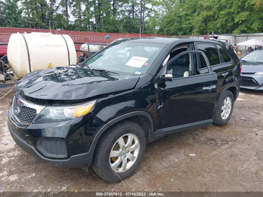 2013 KIA SORENTO LX - 5XYKT3A19DG414094