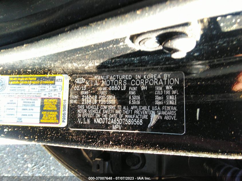 2013 KIA SOUL + - KNDJT2A65D7589568