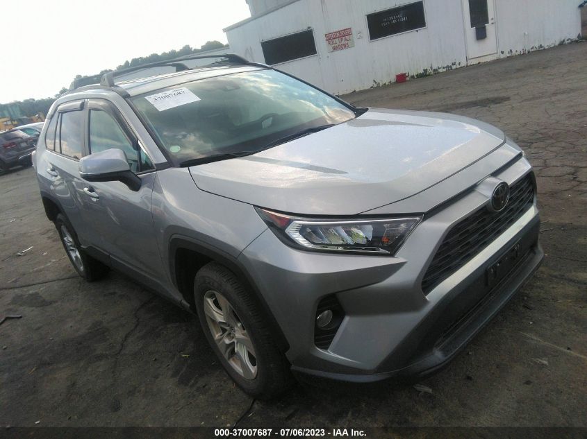 2020 TOYOTA RAV4 XLE - 2T3P1RFV0LC094515
