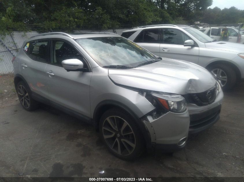 2017 NISSAN ROGUE SPORT SL - JN1BJ1CR2HW109352