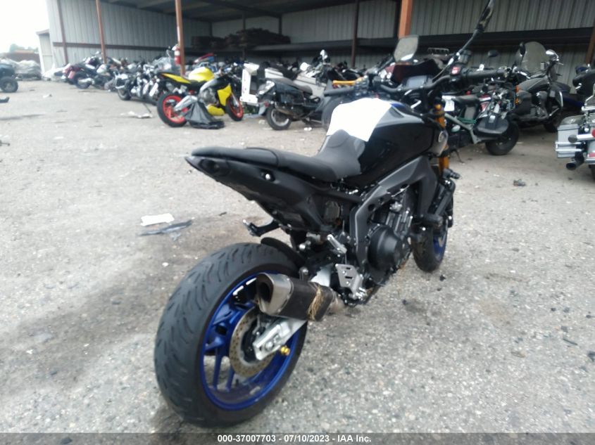 2021 YAMAHA MT09 D JYARN72EXMA000481