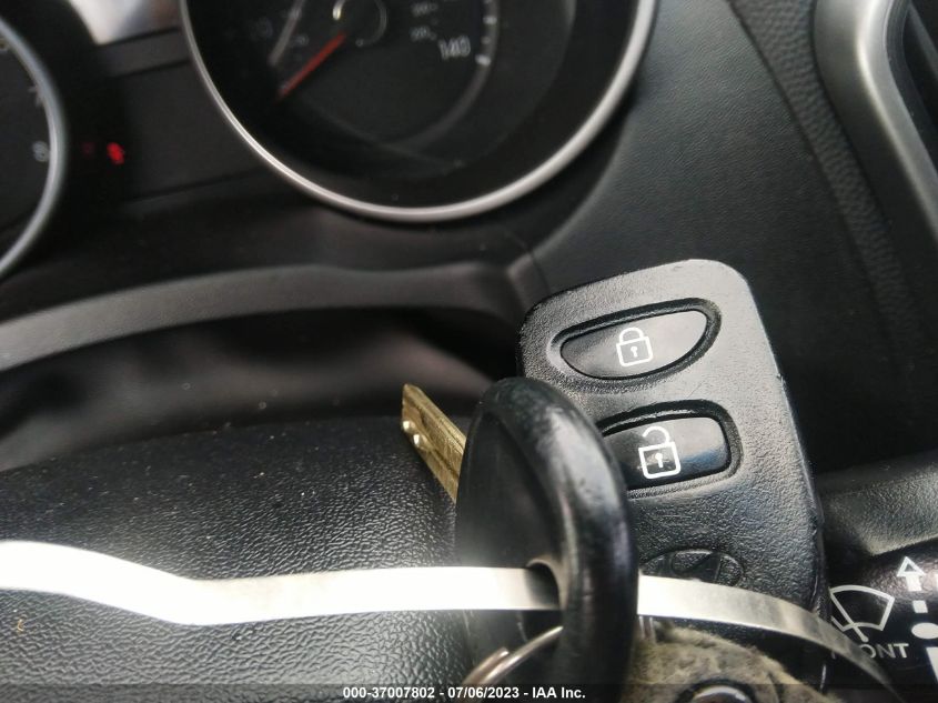 2014 HYUNDAI TUCSON SE - KM8JUCAG3EU800888