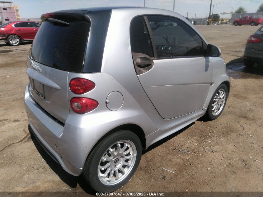 2013 SMART FORTWO PURE/PASSION WMEEJ3BA2DK690968