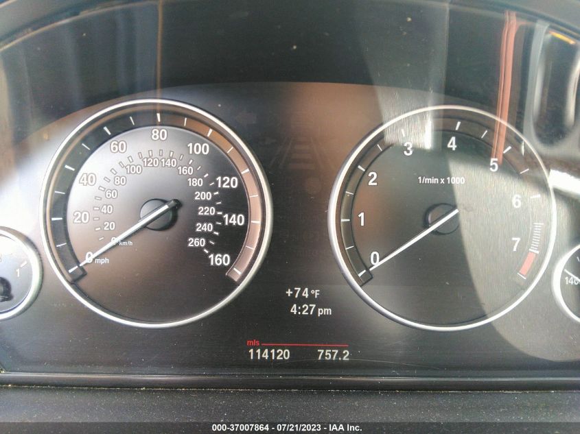 2013 BMW 5 SERIES 528I XDRIVE - WBAXH5C53DD110208