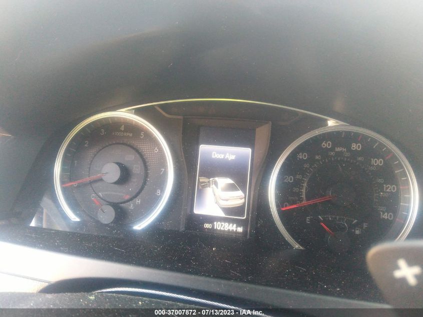 2015 TOYOTA CAMRY SE - 4T1BF1FK5FU474237