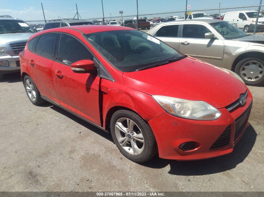 2014 FORD FOCUS SE - 1FADP3K23EL456051