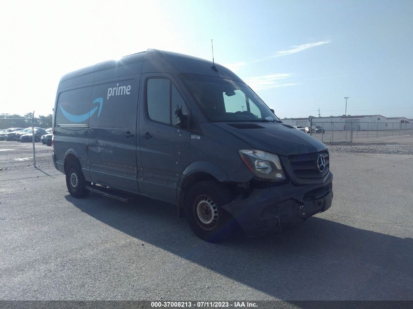 2018 MERCEDES-BENZ SPRINTER CARGO VAN - WD3PE7CD5JP635564