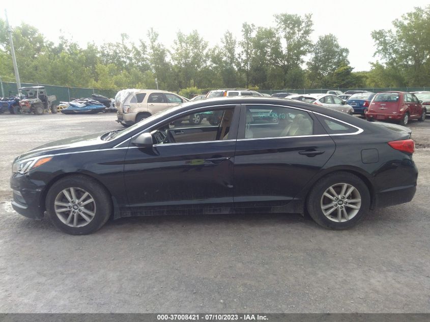 2015 HYUNDAI SONATA 2.4L SE - 5NPE24AF2FH183424