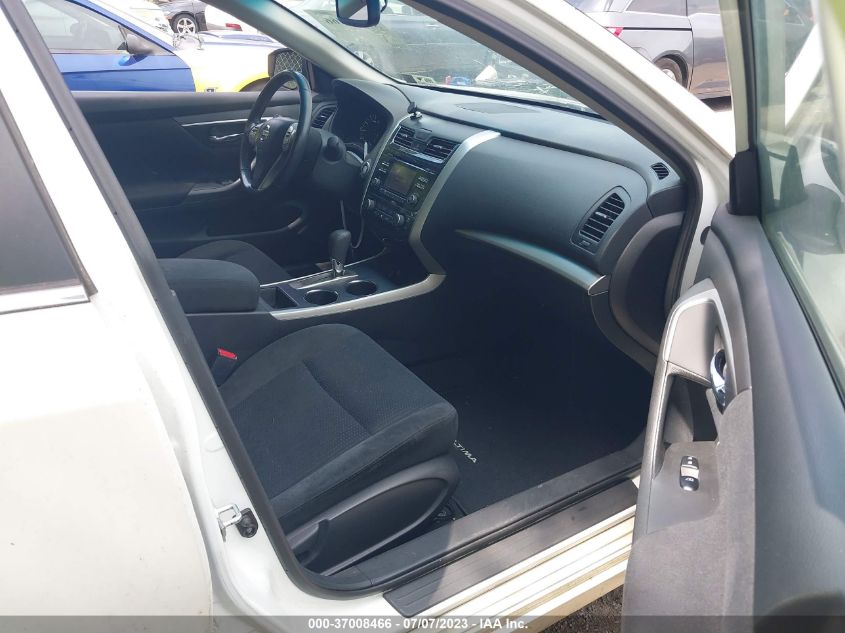 2015 NISSAN ALTIMA 2.5 SV - 1N4AL3AP2FC183004