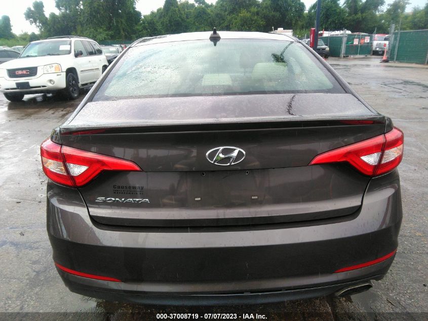 2016 HYUNDAI SONATA 2.4L SE - 5NPE24AF7GH383491