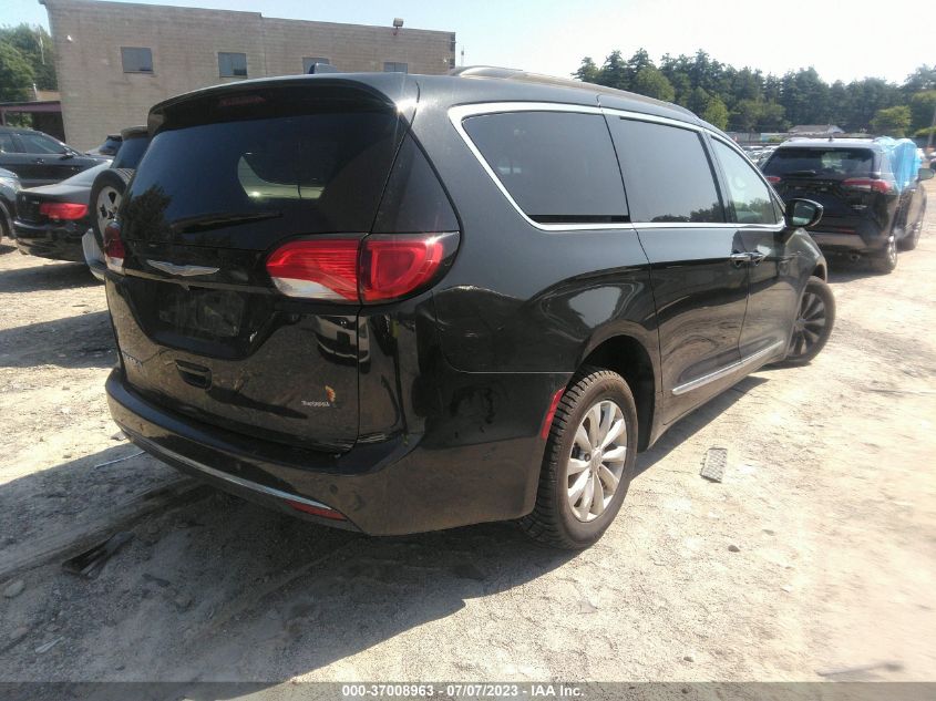 2C4RC1BG8HR705225 2017 CHRYSLER PACIFICA, photo no. 4