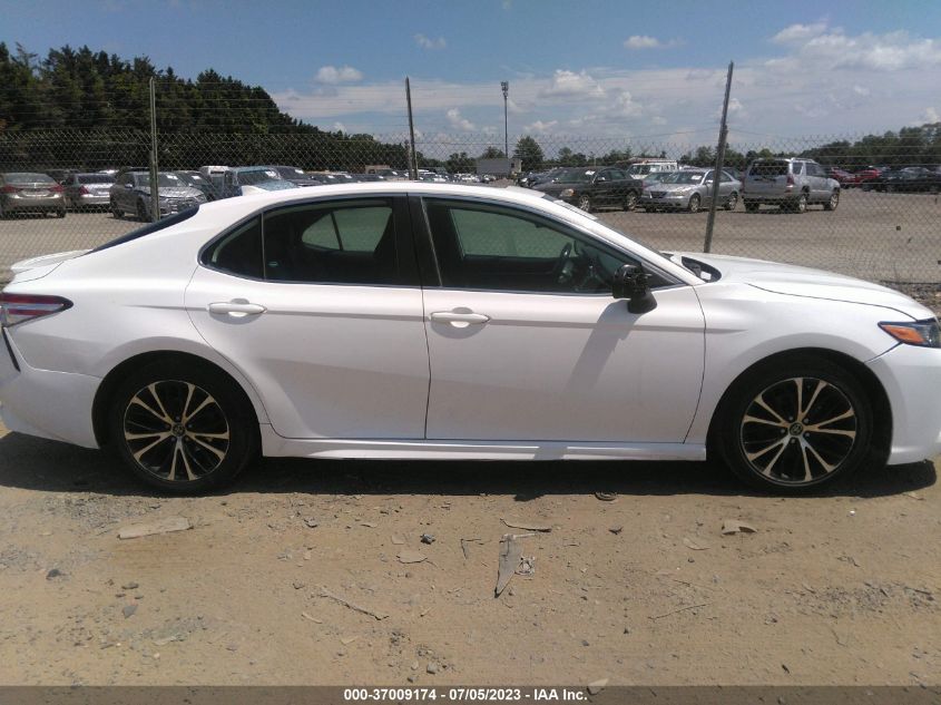 2020 TOYOTA CAMRY SE - 4T1G11AK6LU937526