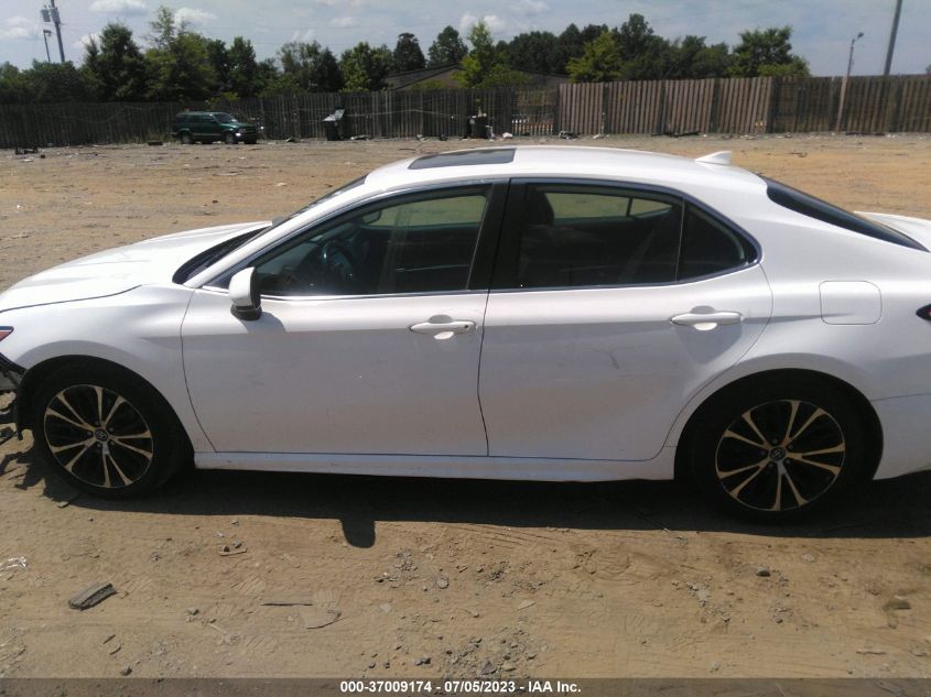 2020 TOYOTA CAMRY SE - 4T1G11AK6LU937526