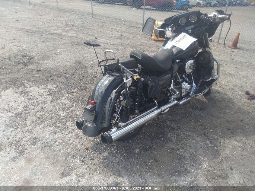 2012 HARLEY-DAVIDSON FLHXSE3 CVO STREET GLIDE - 1HD1PZ816CB960965
