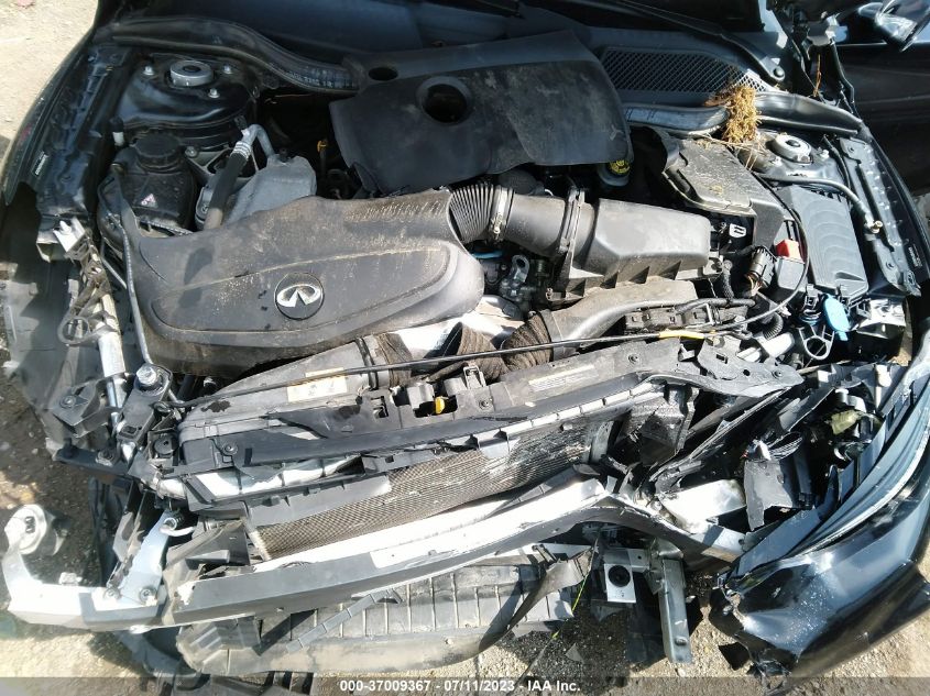 2018 INFINITI QX30 BASE SJKCH5CP8JA040170
