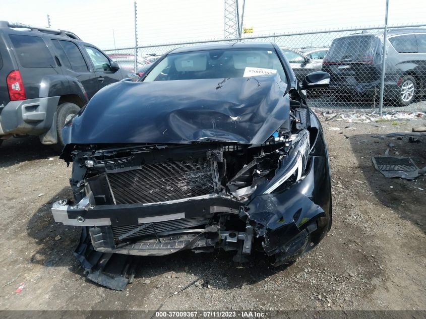 2018 INFINITI QX30 BASE SJKCH5CP8JA040170