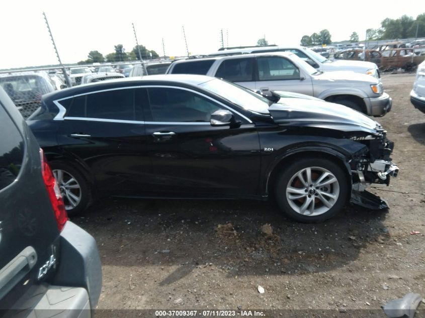 2018 INFINITI QX30 BASE SJKCH5CP8JA040170