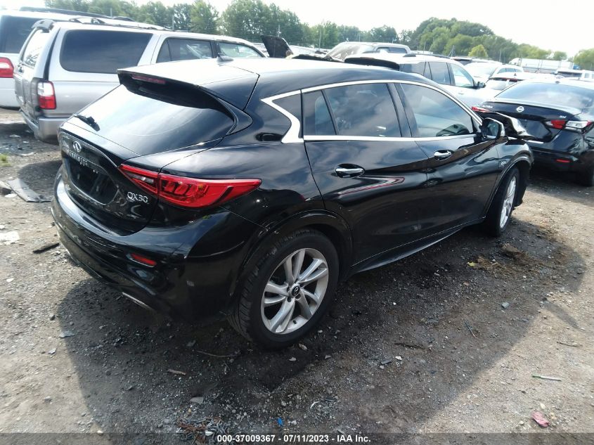 2018 INFINITI QX30 BASE SJKCH5CP8JA040170