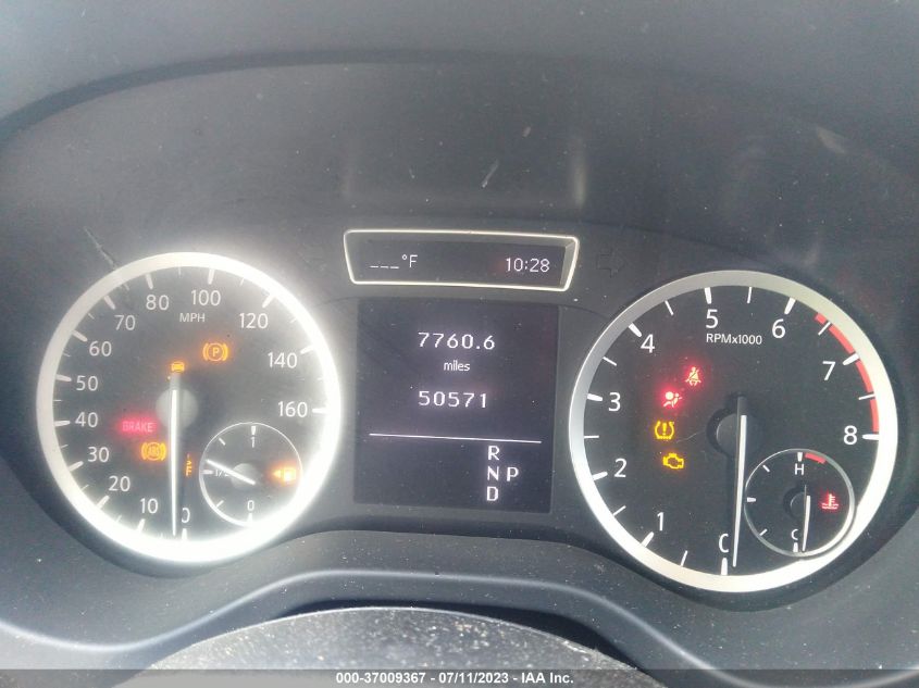 2018 INFINITI QX30 BASE SJKCH5CP8JA040170