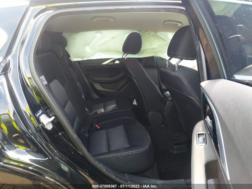 2018 INFINITI QX30 BASE SJKCH5CP8JA040170