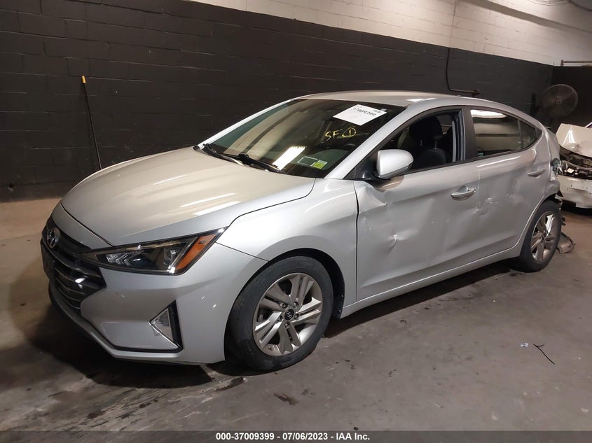 VIN 5NPD84LF3KH482776 2019 HYUNDAI ELANTRA SEL