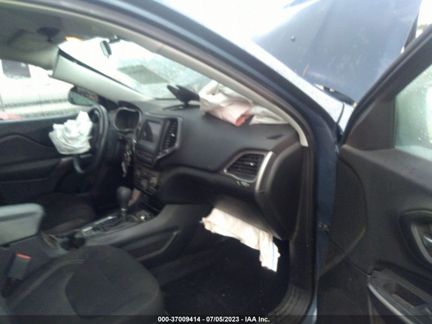 2019 JEEP CHEROKEE LATITUDE - 1C4PJLCB2KD454496