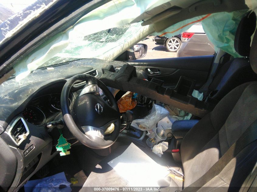 2015 NISSAN ROGUE S - KNMAT2MT0FP558359