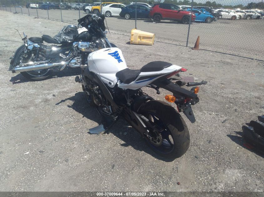 2023 SUZUKI GSX-R1000 JS1DM11B5P7100196