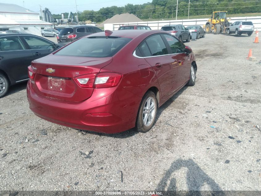 2018 CHEVROLET CRUZE LT - 1G1BE5SM5J7158617