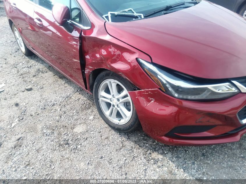 2018 CHEVROLET CRUZE LT - 1G1BE5SM5J7158617