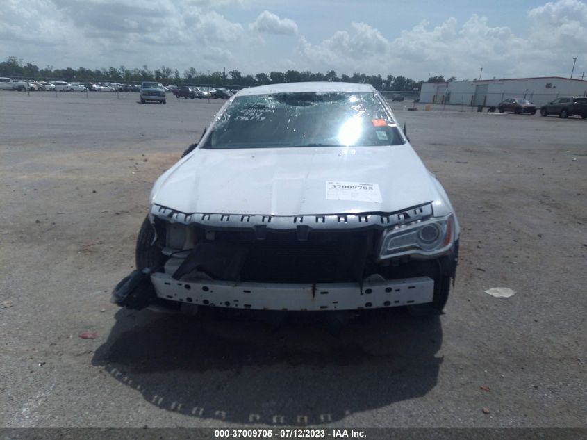 2013 CHRYSLER 300 - 2C3CCAAG1DH596179